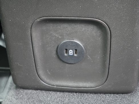 Certified 2025 Ford Escape Platinum AWD/4WD image 31