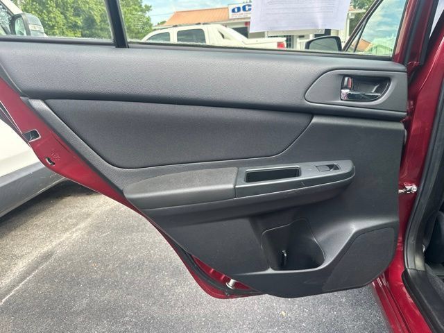 Used 2014 Subaru Impreza 2.0i Premium AWD/4WD image 6