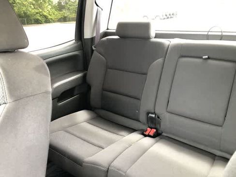 Used 2017 Chevrolet Silverado 1500 LT AWD/4WD image 14