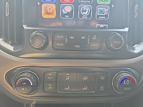 Used 2018 Chevrolet Colorado Z71 AWD/4WD image 31