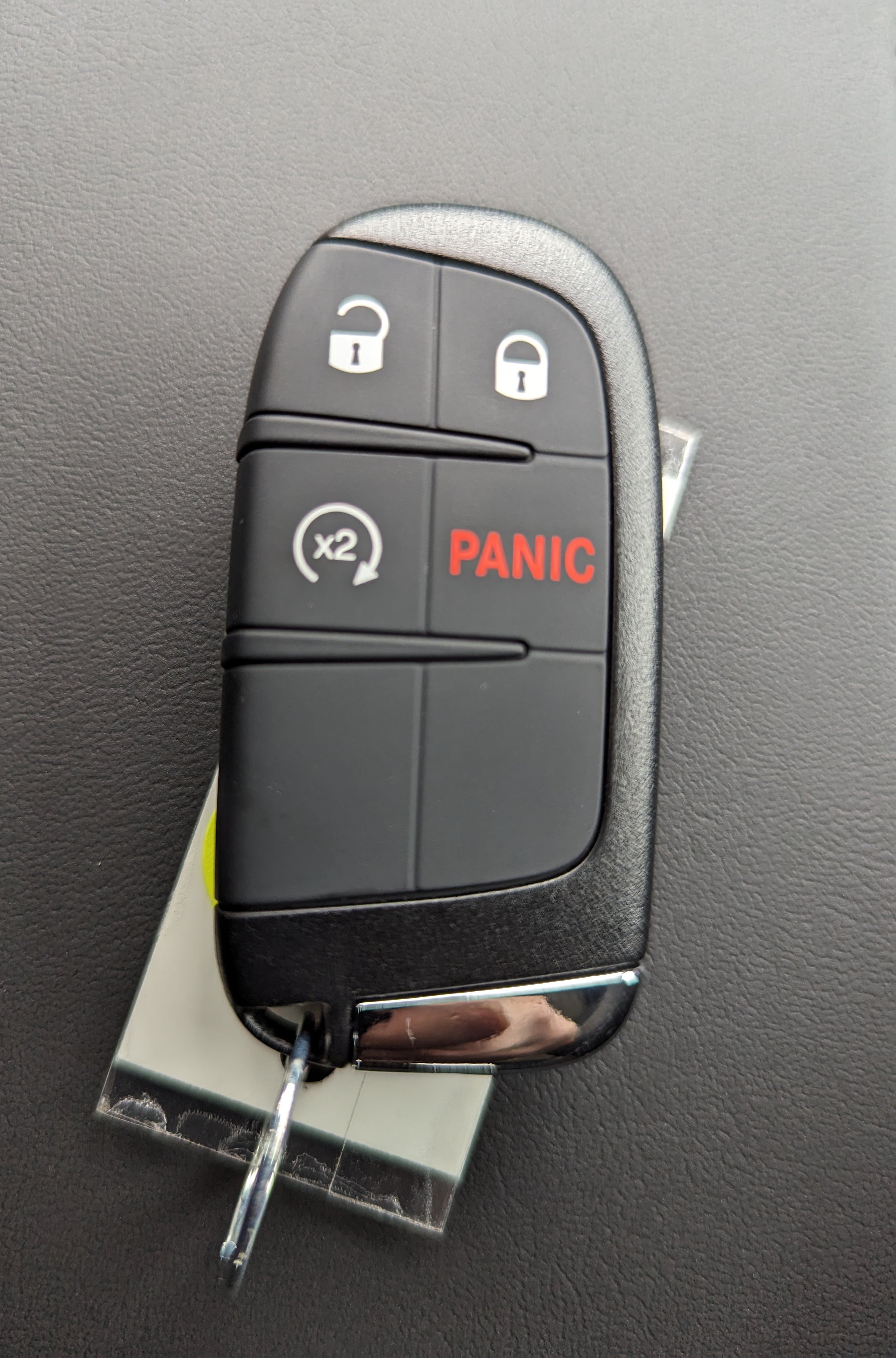 Used 2023 Jeep Renegade Latitude AWD/4WD image 21