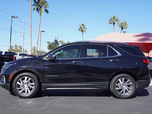 Certified 2023 Chevrolet Equinox Premier image 2