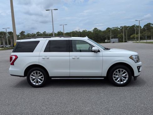 Used 2021 Ford Expedition XLT RWD image 4