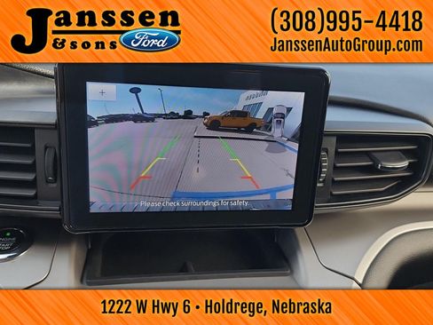 Used 2021 Ford Explorer XLT RWD image 30