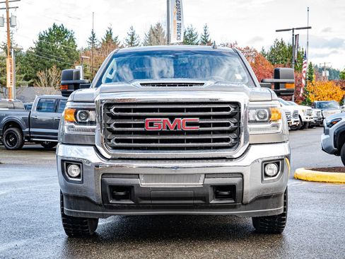 Used 2017 GMC Sierra 2500 SLE image 9