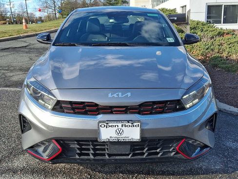 Used 2023 Kia Forte GT-Line w/ GT-Line Premium Package image 2