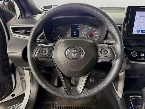 Used 2024 Toyota Corolla Cross AWD Hybrid image 12