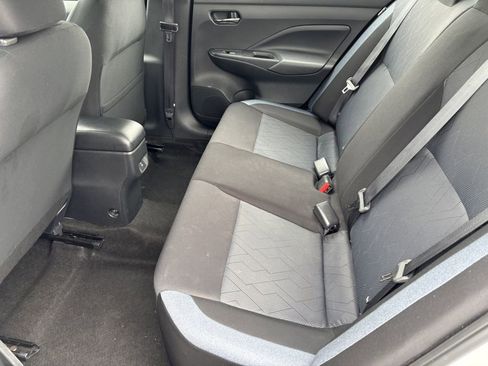 Used 2023 Nissan Versa SV FWD image 24