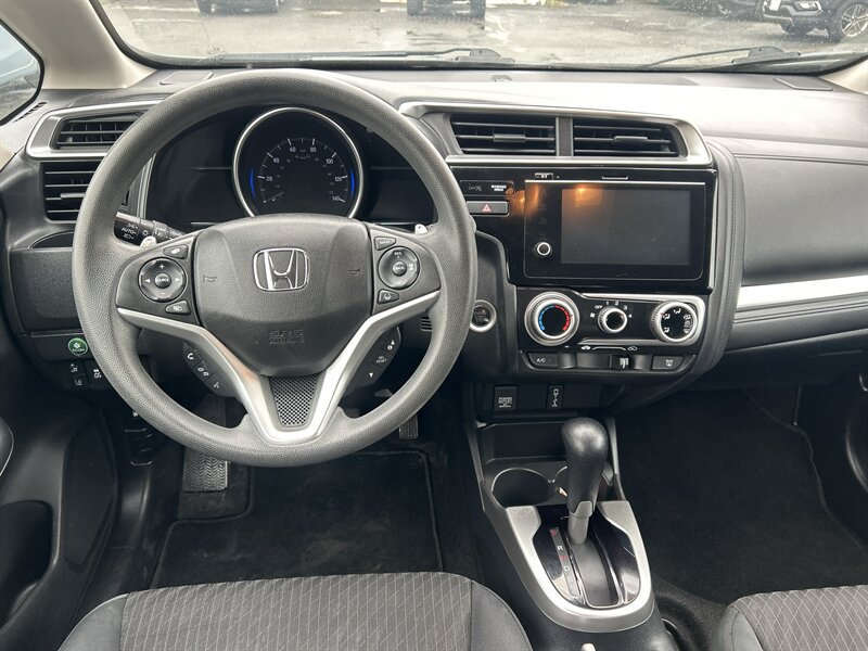 Used 2018 Honda Fit EX image 12