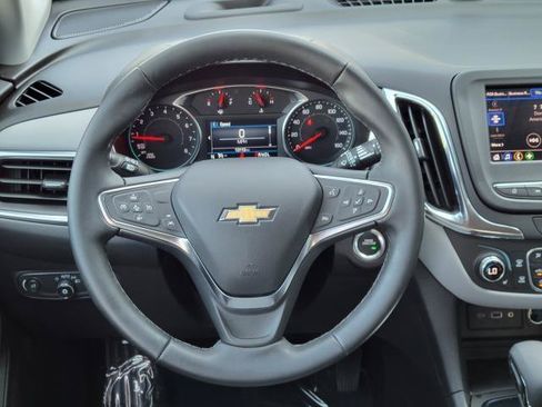 Used 2024 Chevrolet Equinox LT w/ LPO, Floor Liner Package FWD image 33