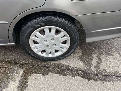 Used 2004 Honda Civic LX image 11