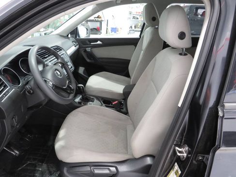 Used 2021 Volkswagen Tiguan S FWD image 15