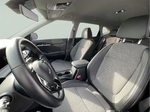 Used 2024 Kia Seltos S AWD/4WD image 12
