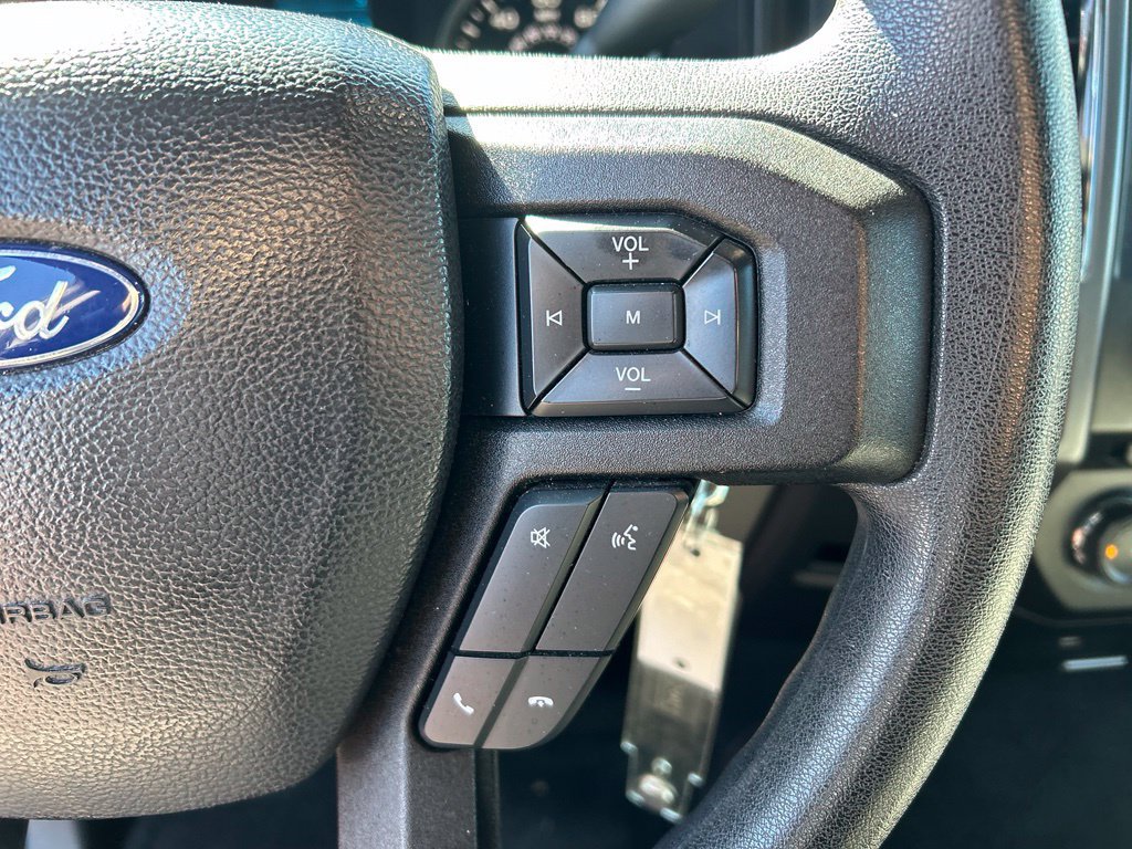 Used 2017 Ford F150 XLT AWD/4WD image 11