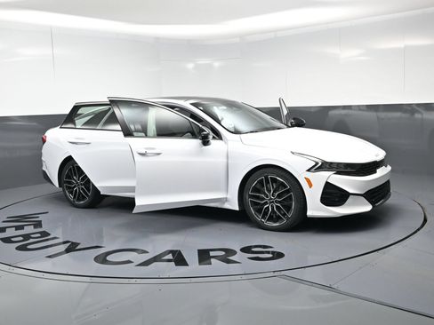 Used 2024 Kia K5 GT FWD image 26