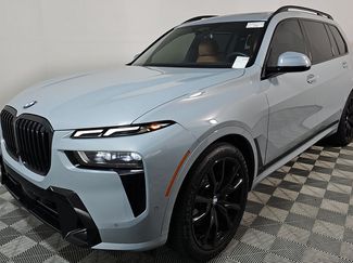 Used 2026 BMW X7 xDrive40i w/ M Sport Package AWD/4WD video 1
