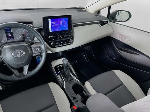 Used 2025 Toyota Corolla LE FWD image 22