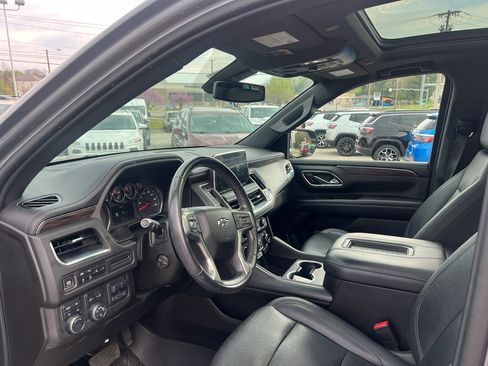 Used 2021 Chevrolet Tahoe Z71 w/ Luxury Package image 7