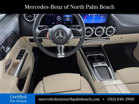 Used 2025 Mercedes-Benz GLA 250 image 12
