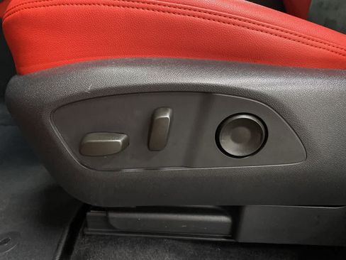 Used 2024 Chevrolet Blazer EV RS image 15