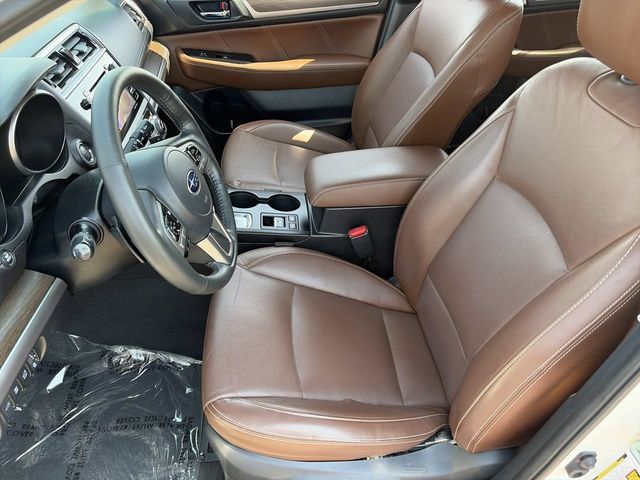 Used 2017 Subaru Outback 3.6R Touring w/ Popular Package #5A AWD/4WD image 20