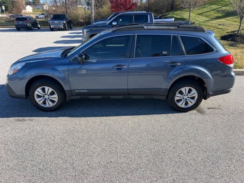 Used 2013 Subaru Outback 2.5i image 7