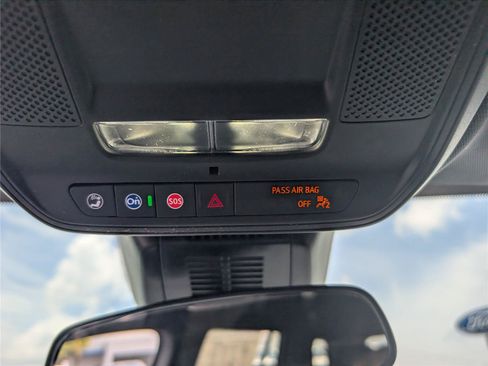 New 2026 Chevrolet Equinox LT FWD image 18