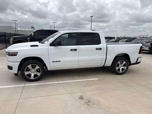 Used 2025 RAM 1500 Tradesman AWD/4WD image 2
