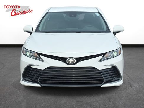 Used 2021 Toyota Camry LE w/ Convenience Package image 2