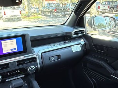 Used 2025 Toyota Tacoma SR5 image 14