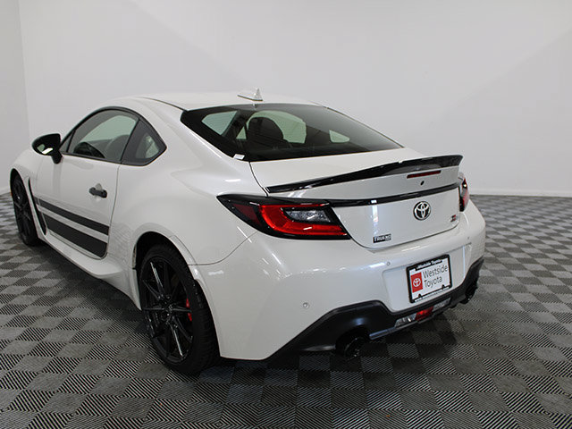 Certified 2024 Toyota GR86 TRUENO Edition RWD image 4