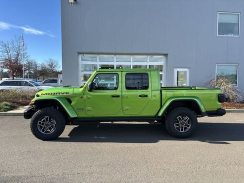 New 2026 Jeep Gladiator Mojave image 2