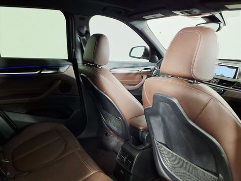 Used 2021 BMW X1 sDrive28i w/ Convenience Package image 11