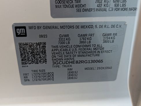 Used 2024 Chevrolet Silverado 1500 ZR2 w/ Technology Package image 40