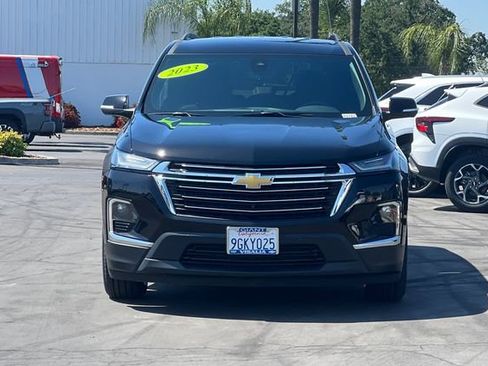Used 2023 Chevrolet Traverse LT image 9