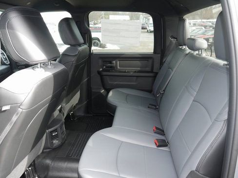 Used 2024 RAM 2500 Tradesman w/ Convenience Group AWD/4WD image 23
