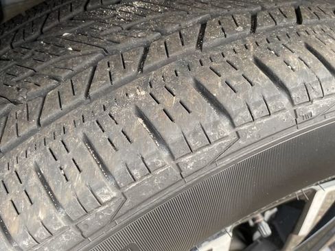 Certified 2024 Chevrolet Traverse LT w/ LPO, Floor Liner Package FWD image 24
