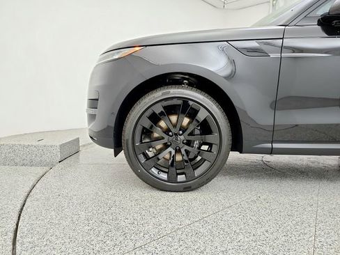 New 2026 Land Rover Range Rover Sport SE AWD/4WD image 29