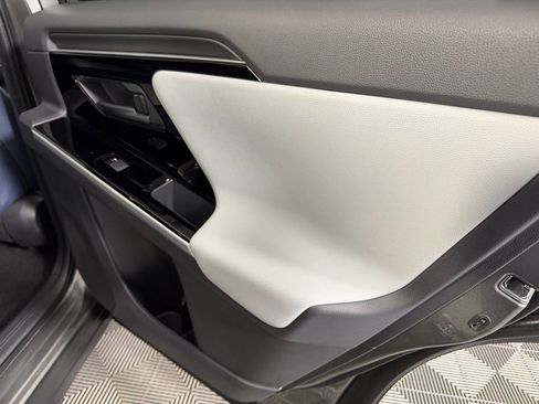 Used 2025 Subaru Solterra Touring w/ Touring Package image 32