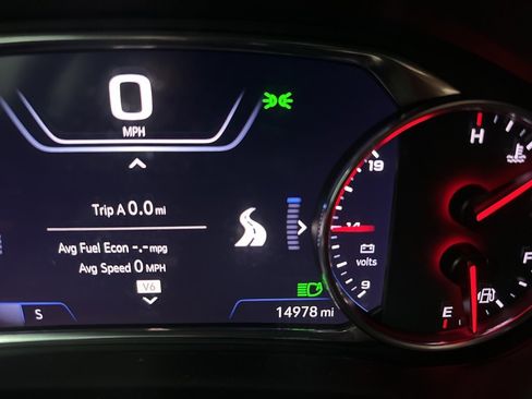 Used 2024 Chevrolet Blazer Premier w/ Enhanced Convenience Package image 13