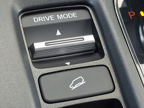 Certified 2025 Honda CR-V Sport Touring image 24