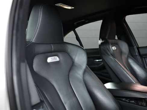 Used 2016 BMW M3 RWD image 59