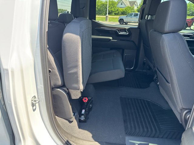 Used 2024 Chevrolet Silverado 1500 LT AWD/4WD image 28