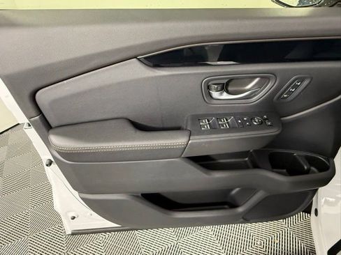 New 2026 Honda Pilot TrailSport image 15