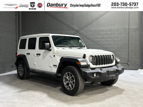 Used 2024 Jeep Wrangler Unlimited Sport AWD/4WD image 1