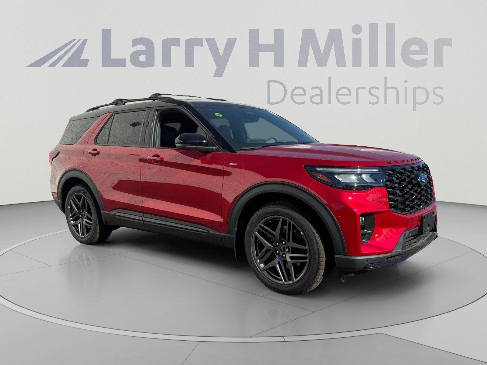New 2025 Ford Explorer ST-Line w/ Premium Package RWD image 7