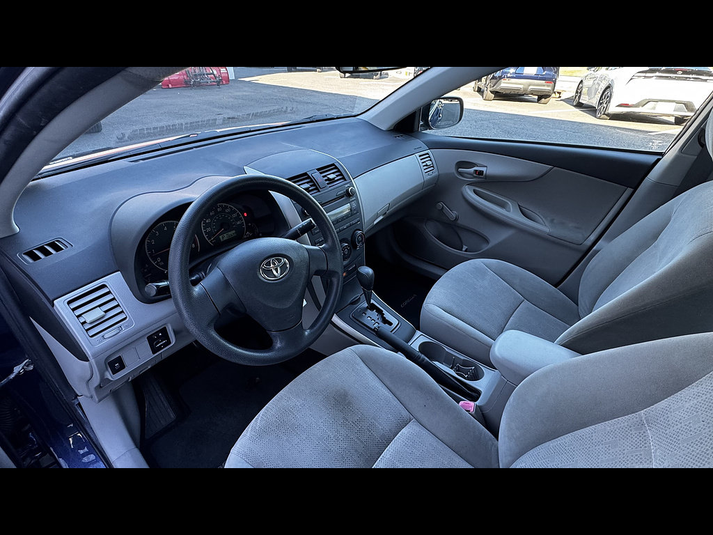 Used 2011 Toyota Corolla FWD image 19