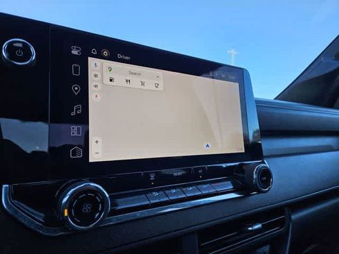 Used 2024 Chevrolet Colorado W/T image 27