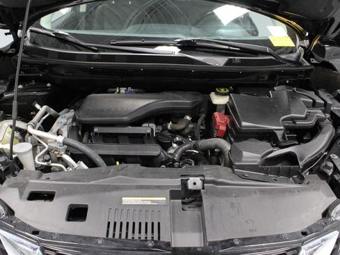 Certified 2022 Nissan Rogue Sport SV AWD/4WD image 13