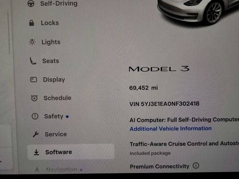 Used 2022 Tesla Model 3 Standard Range RWD image 13